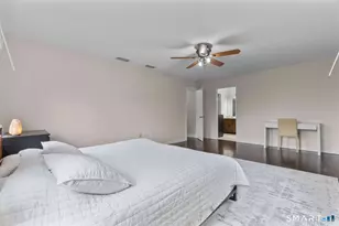 32 Macmath Dr, Trumbull, CT 06611 - Photo 24