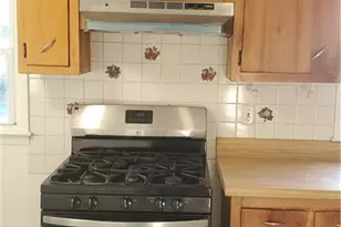 38 Landin St, Woodbridge, CT 06525 - Photo 2