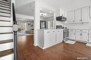 353 Green Rock, Shelton, CT 06484 - Photo 6