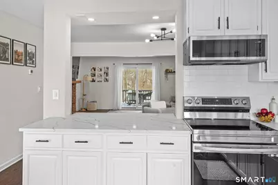 353 Green Rock #353, Shelton, CT 06484 - Photo 14