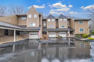 5 Meeting House Ln, Shelton, CT 06484 - Photo 2