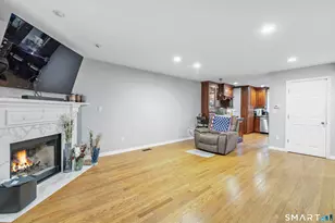 5 Meeting House Ln, Shelton, CT 06484 - Photo 18