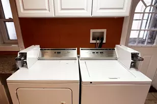 696 Main St, Middletown, CT 06457 - Photo 8