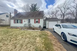 37 Rich Ln, Bristol, CT 06010 - Photo 1