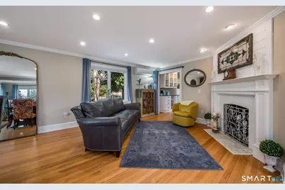 24 Cottage Place, Old Saybrook, CT 06475 - Photo 8