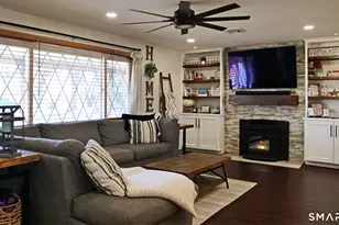 1061 North St, Suffield, CT 06078 - Photo 4