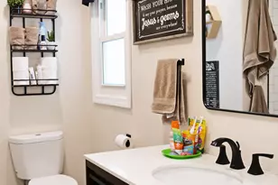 1061 North St, Suffield, CT 06078 - Photo 16