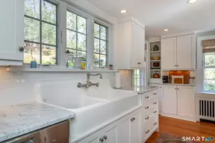 32 Wykeham Rd, Washington, CT 06793 - Photo 10