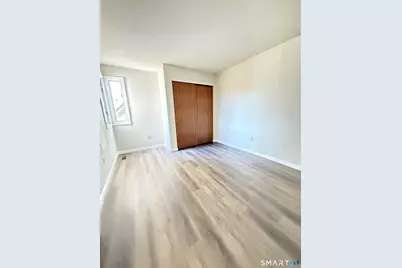 806 Hartford Road #C, Manchester, CT 06040 - Photo 16