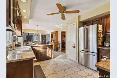 16 Timber Springs Road, New Fairfield, CT 06812 - Photo 10