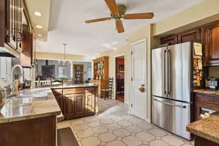 16 Timber Springs Rd, New Fairfield, CT 06812 - Photo 10