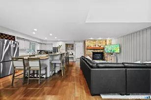 395 Thayer Pond Rd, Wilton, CT 06897 - Photo 8