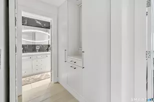 73 Harbor Dr, Stamford, CT 06902 - Photo 28