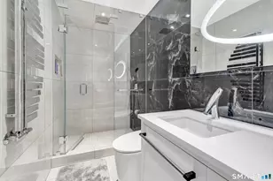 73 Harbor Dr, Stamford, CT 06902 - Photo 30