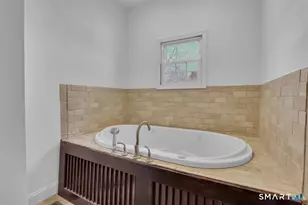 57 Vineyard Rd, North Haven, CT 06473 - Photo 18