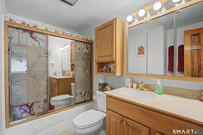 13 Reynolds Drive, Wallingford, CT 06492 - Photo 12