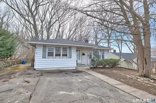 402 Homestead Ave, Waterbury, CT 06705 - Photo 30