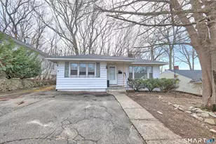 402 Homestead Ave, Waterbury, CT 06705 - Photo 1