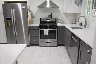 12 Allendale Rd, Old Saybrook, CT 06475 - Photo 6