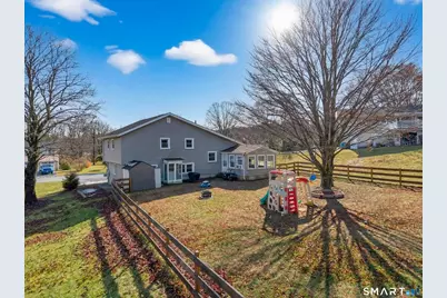 11 Green Briar Road, Norwich, CT 06360 - Photo 2