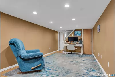 27 Linda Avenue, Montville, CT 06382 - Photo 14