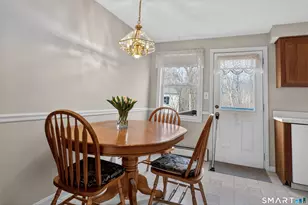 96 Brentwood Dr, Wallingford, CT 06492 - Photo 8