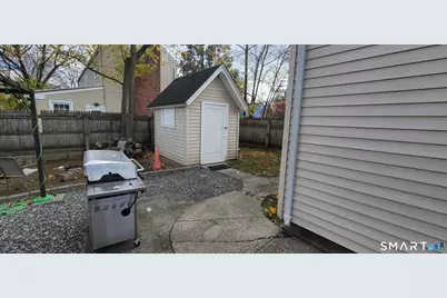 321 Evers Street, Bridgeport, CT 06610 - Photo 16