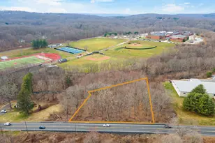 1140 Southford Rd, Middlebury, CT 06762 - Photo 1