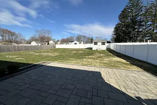 11 York Rd, Berlin, CT 06037 - Photo 2