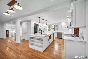 6 W Hill Dr, West Hartford, CT 06119 - Photo 18