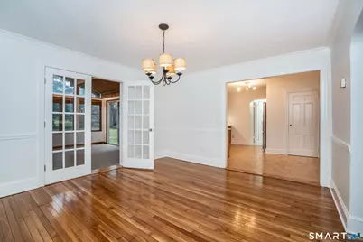 225 Auburn Road, West Hartford, CT 06119 - Photo 10