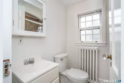 225 Auburn Road, West Hartford, CT 06119 - Photo 32