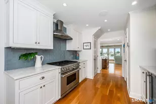 43 Rowayton Ave, Norwalk, CT 06853 - Photo 14