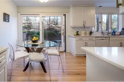 146 Hartford Turnpike, Hamden, CT 06517 - Photo 24