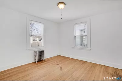 23 Knoll Street, Waterbury, CT 06705 - Photo 10