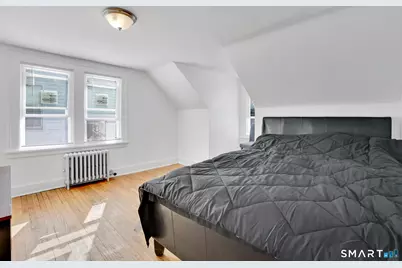 23 Knoll Street, Waterbury, CT 06705 - Photo 24