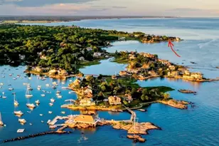 55 Vineyard Pl, Guilford, CT 06437 - Photo 1