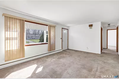 65 Tuckahoe Drive, Shelton, CT 06484 - Photo 2