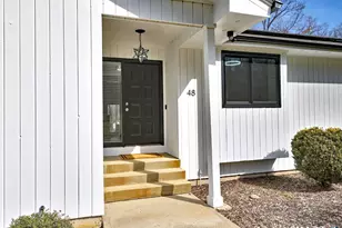 48 Nancy Dr, Monroe, CT 06468 - Photo 2