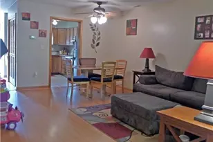 11 MacIntosh Ln, Ansonia, CT 06401 - Photo 4