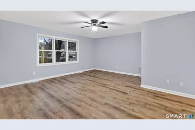 345 Glendale Avenue #A2, Bridgeport, CT 06606 - Photo 8