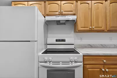 345 Glendale Avenue #A2, Bridgeport, CT 06606 - Photo 24