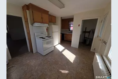 44 Maple Avenue, Windsor, CT 06095 - Photo 18