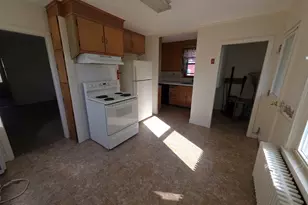 44 Maple Ave, Windsor, CT 06095 - Photo 18