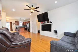 19 Lexie Ln, South Windsor, CT 06074 - Photo 8