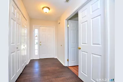 207 Country Club Court #207, Rocky Hill, CT 06067 - Photo 6