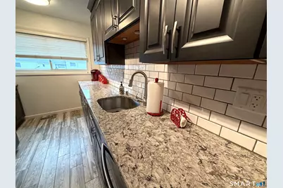 161 Pheasant Lane #161, Branford, CT 06405 - Photo 8