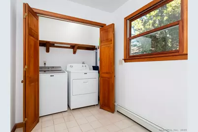 8 Phoebee Lane, Brookfield, CT 06804 - Photo 16