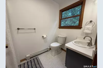 8 Phoebee Lane, Brookfield, CT 06804 - Photo 24