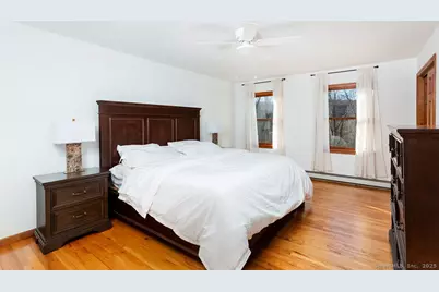 8 Phoebee Lane, Brookfield, CT 06804 - Photo 22
